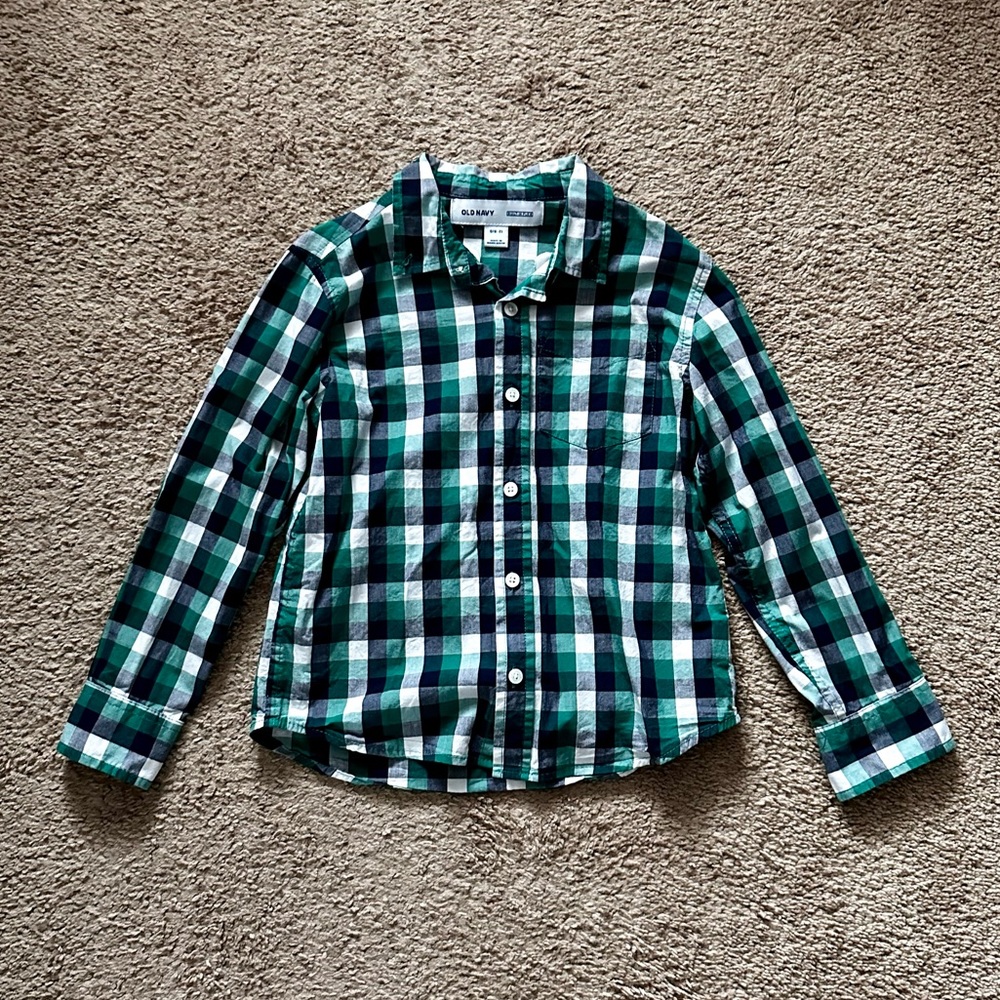 Old Navy - size Small (6/7) Checkered Button Down